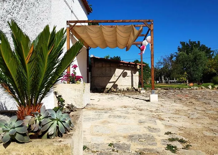Louro\'S Villa - 12130Al
